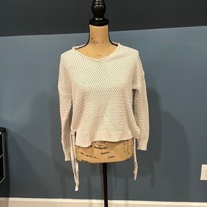 Universal Threads long sleeve sweater size small women’s